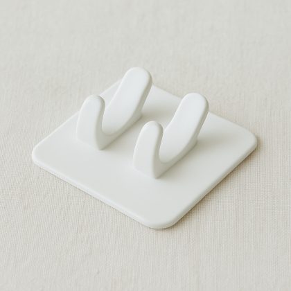 Ganci adesivi bianchi, confezione da 4